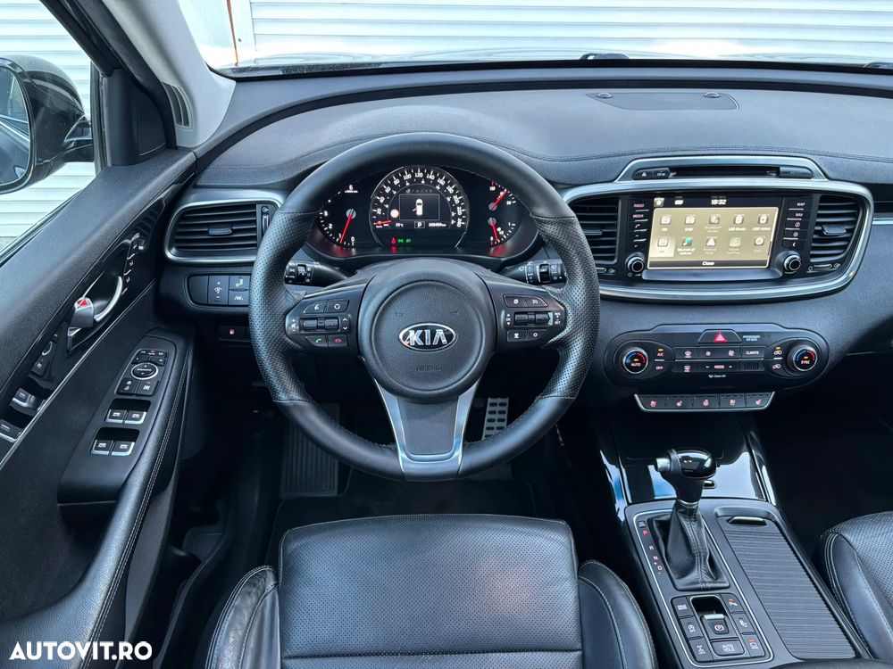 Kia Sorento 2.2 CRDi AWD Aut. Platinum Edition - 3