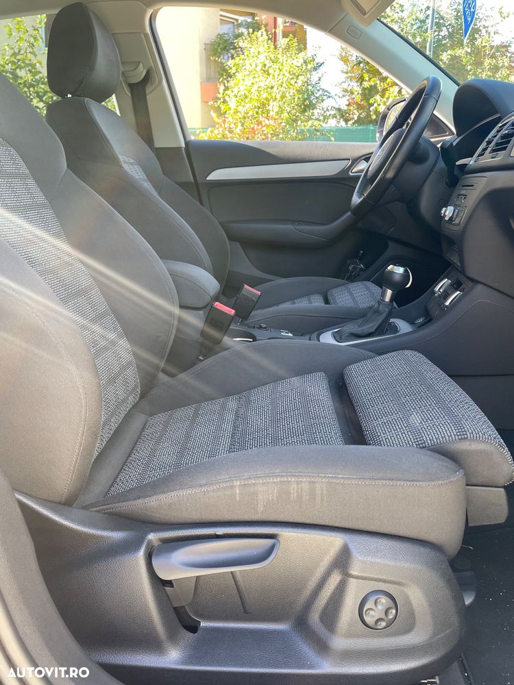 Audi Q3 2.0 TDI Quattro S tronic - 12