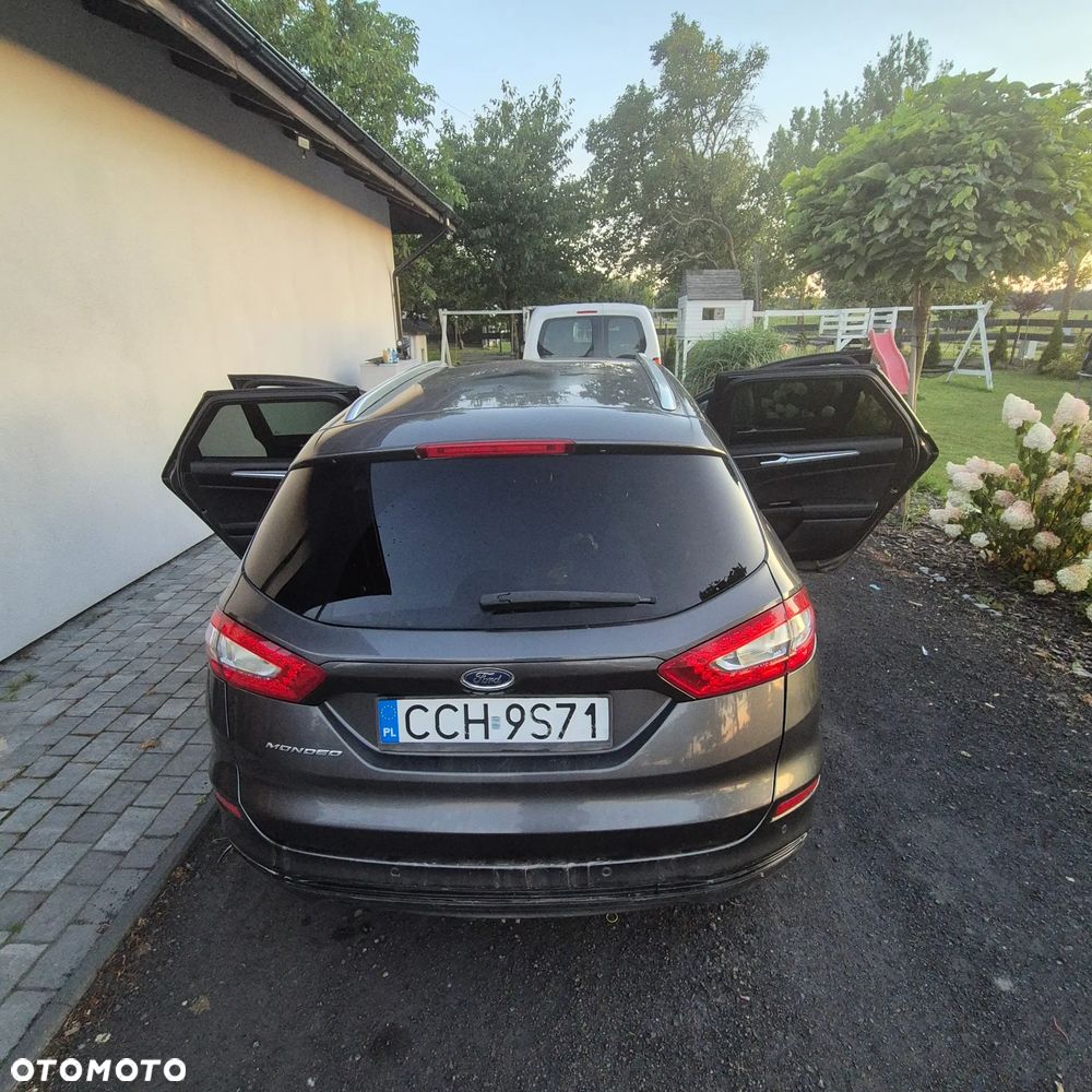 Ford Mondeo 2.0 TDCi Titanium PowerShift - 12