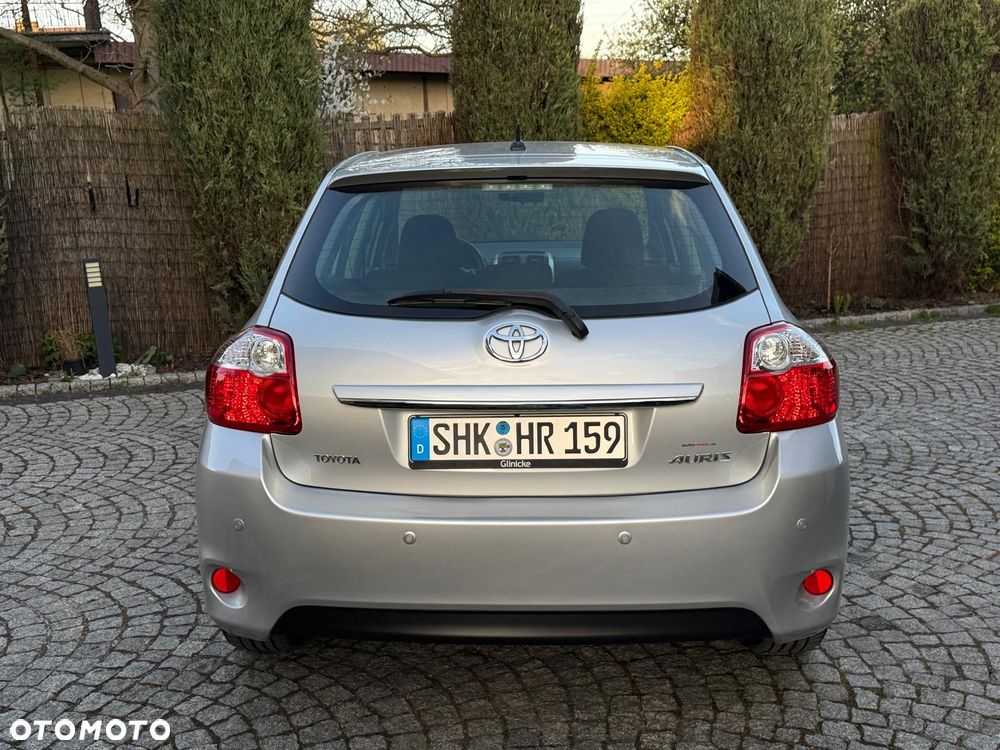 Toyota Auris 1.6 Edition - 10