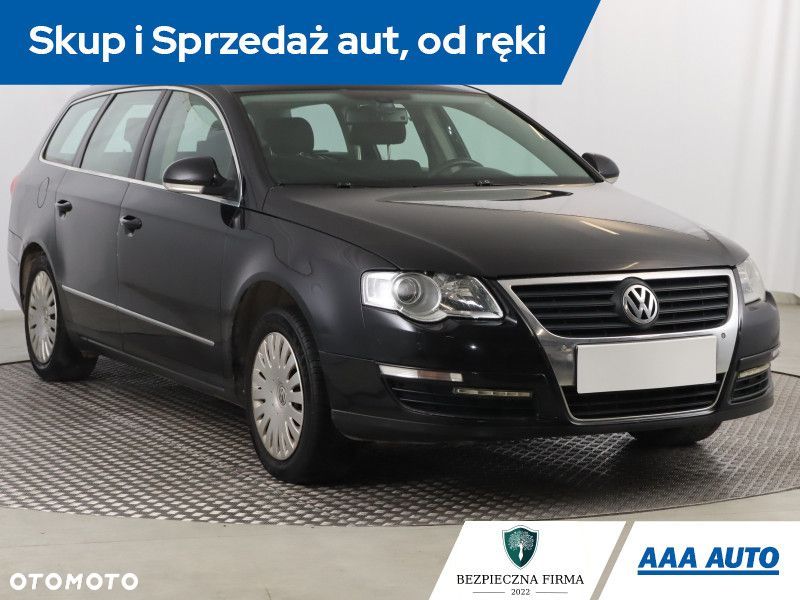 Volkswagen Passat Variant - 2