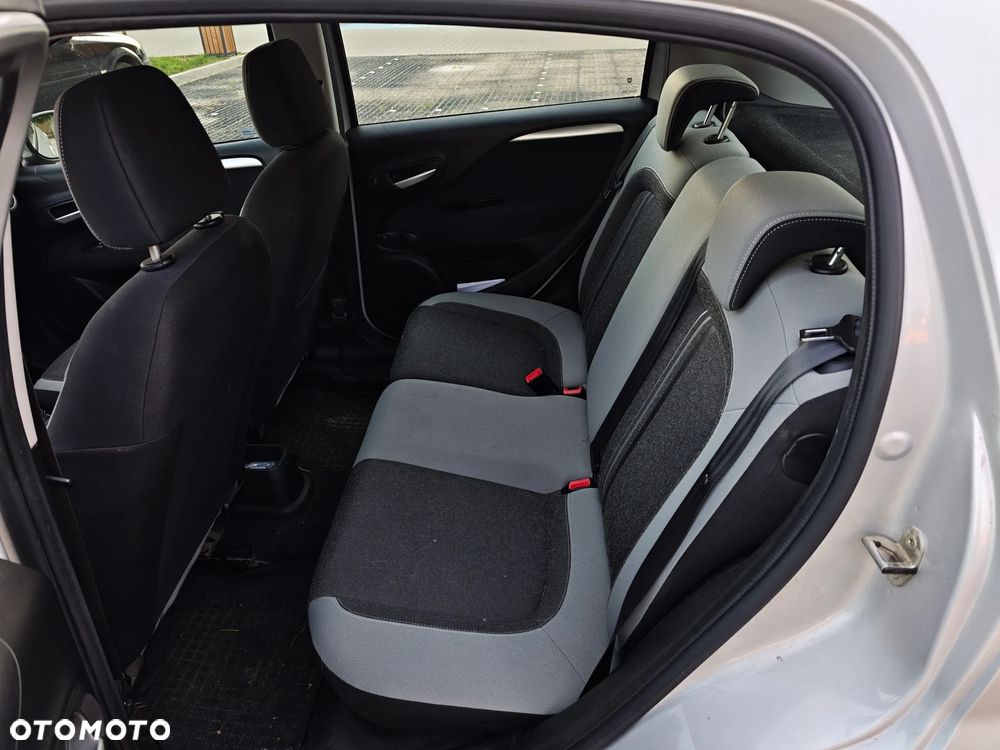 Fiat Punto 1.4 Easy S&S - 6