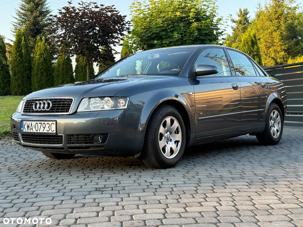 Audi A4 Limousine 2 - 32