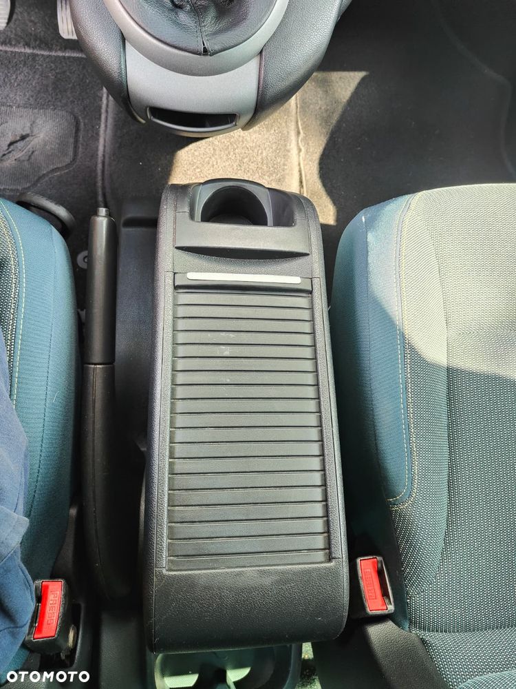 Citroën Berlingo Multispace BlueHDi 100 FEEL - 21