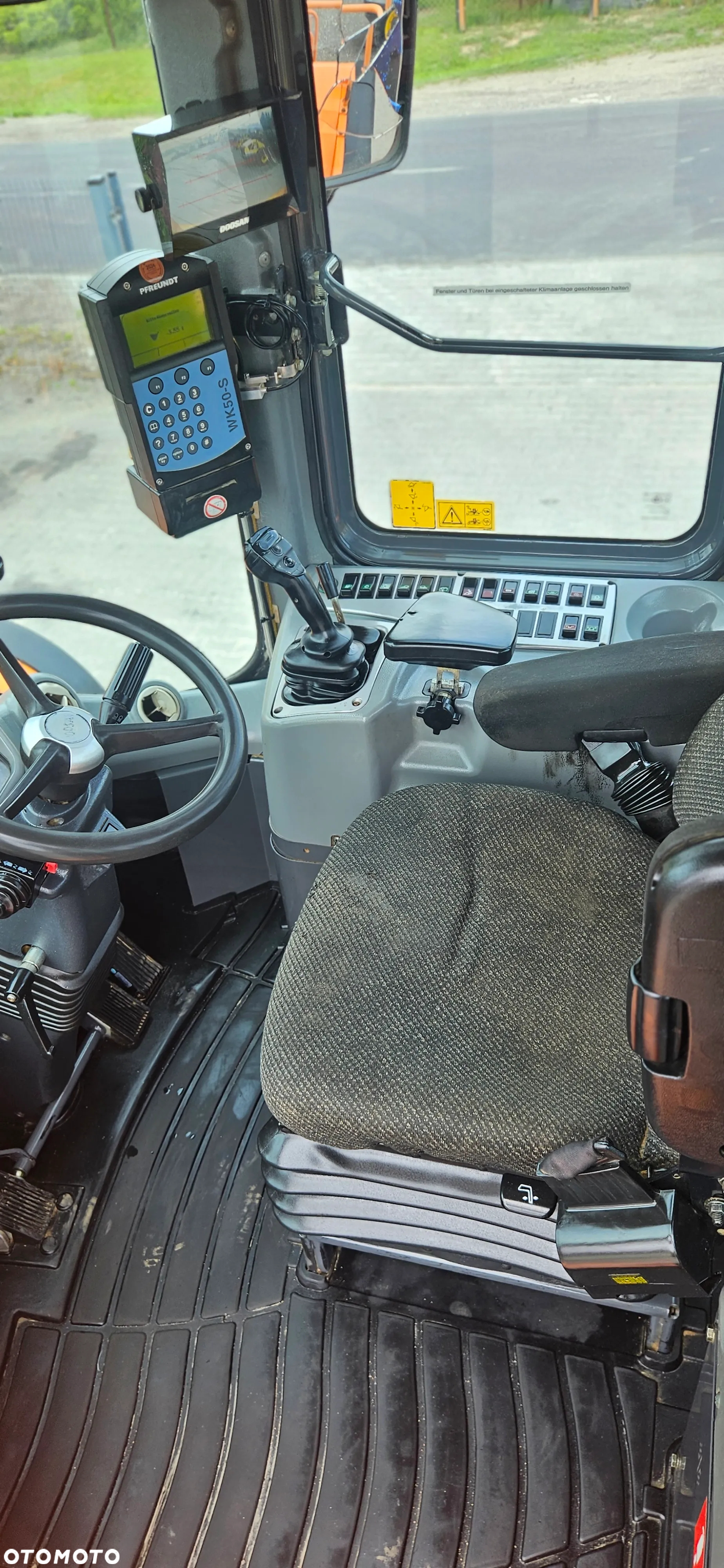 Doosan DL 420 z Niemiec , z Waga, bez adblue i DPF, TOP!!! - 38