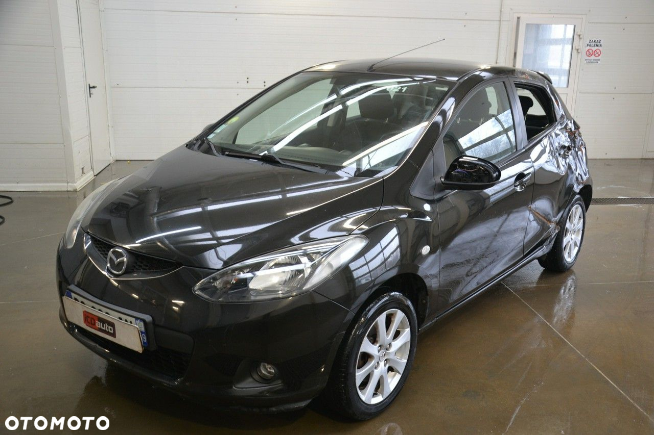 Mazda 2 - 3