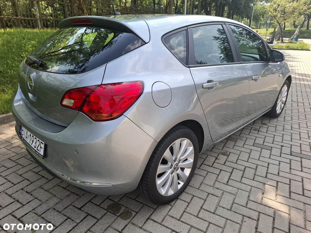 Opel Astra 1.6 Enjoy - 6