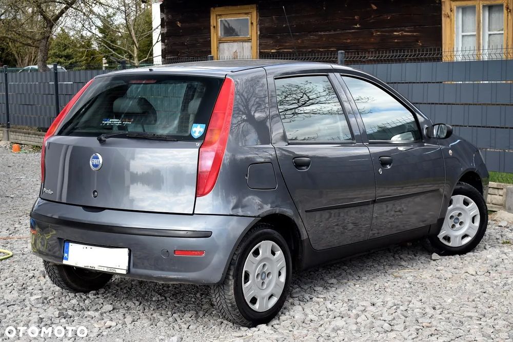 Fiat Punto 1.2 8V Active - 12