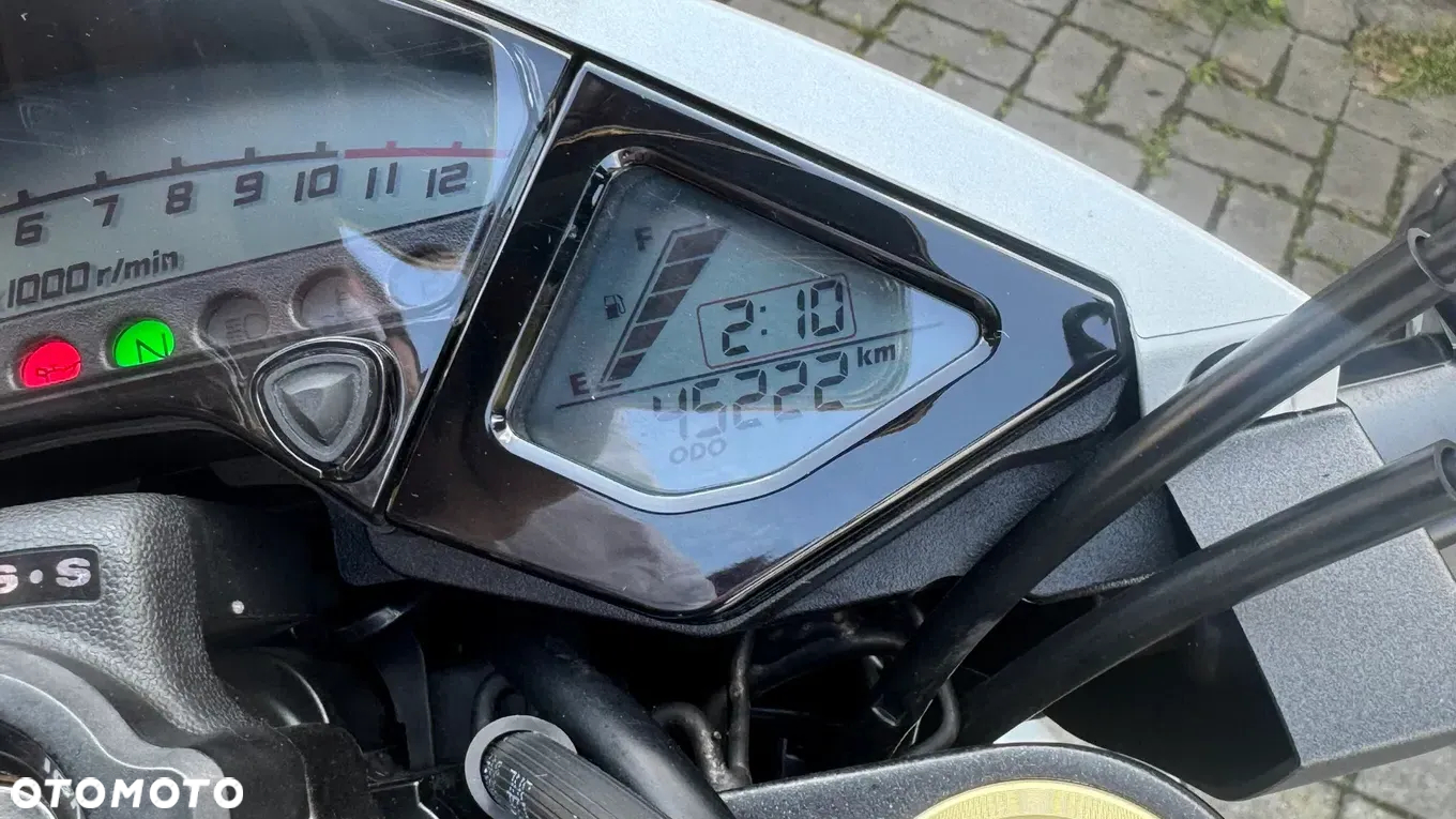 Honda CB - 15