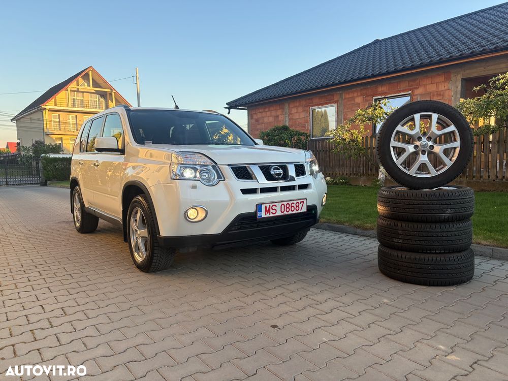 Nissan X-Trail 2.0 dCi 4x4 DPF Automatik LE - 1