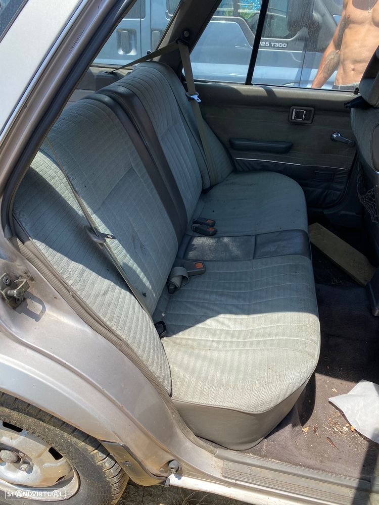 Nissan Bluebird 2.0 SLX - 4