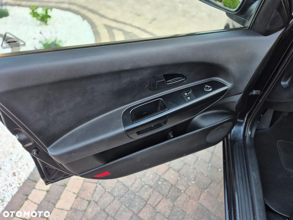 Kia Ceed 1.4 CVVT Edition 7 - 32