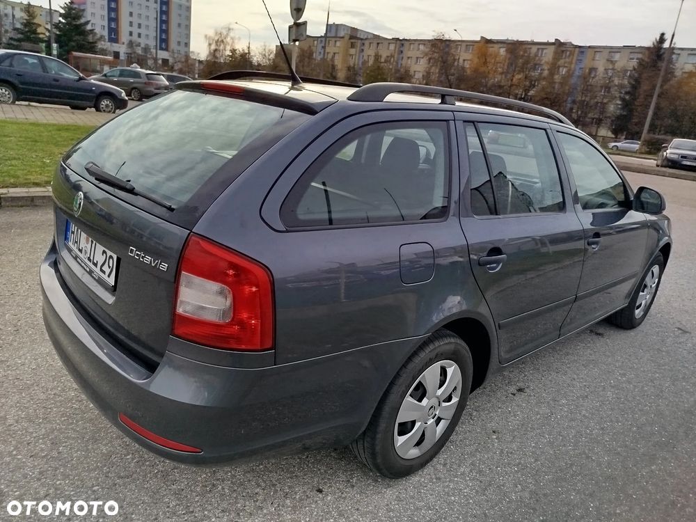 Skoda Octavia - 2