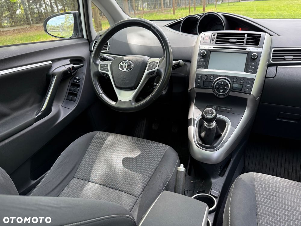 Toyota Verso 1.6 D-4D 5-Sitzer Start/Stop Skyview Edition - 22