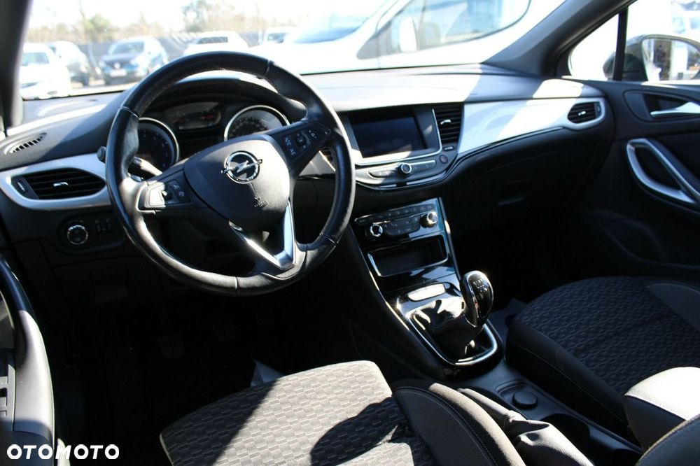 Opel Astra - 26