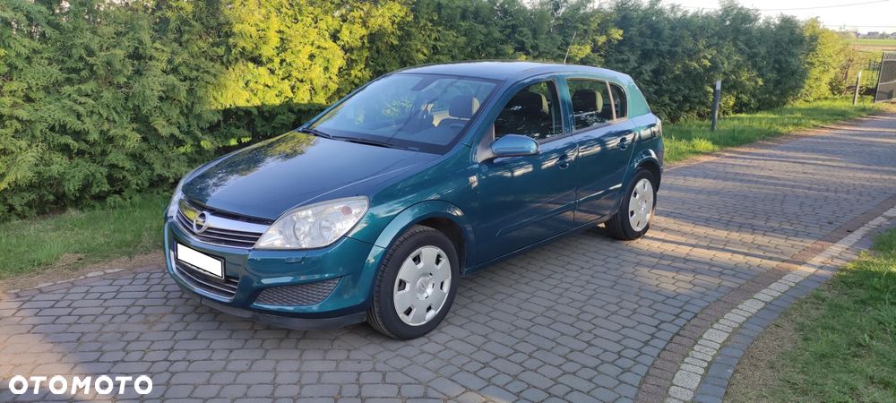 Opel Astra - 1