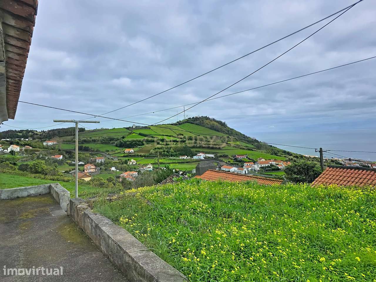 Casa T1+1 com Vista Panorâmica, em Ribeira dos Barqueiros, Santa Cruz - Grande imagem: 2/19
