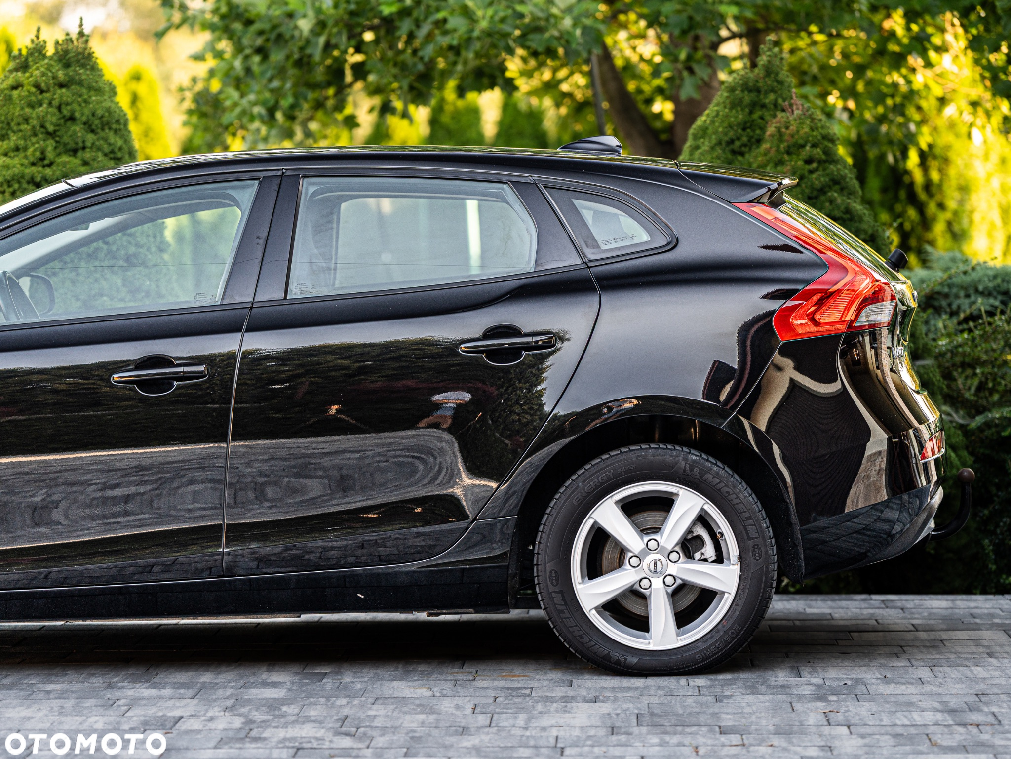 Volvo V40 D2 Drive-E Momentum - 8