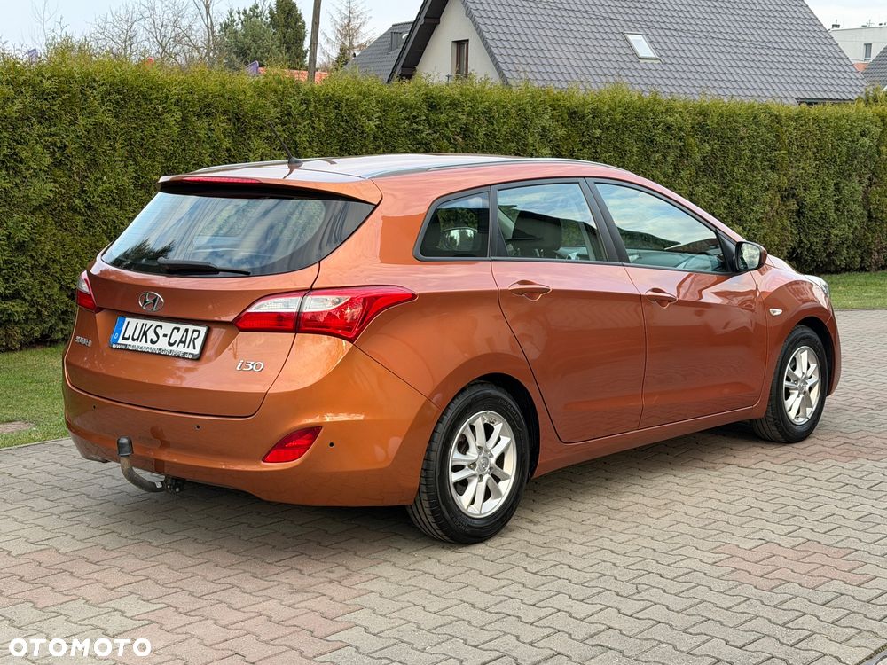 Hyundai i30 1.6 Comfort - 8