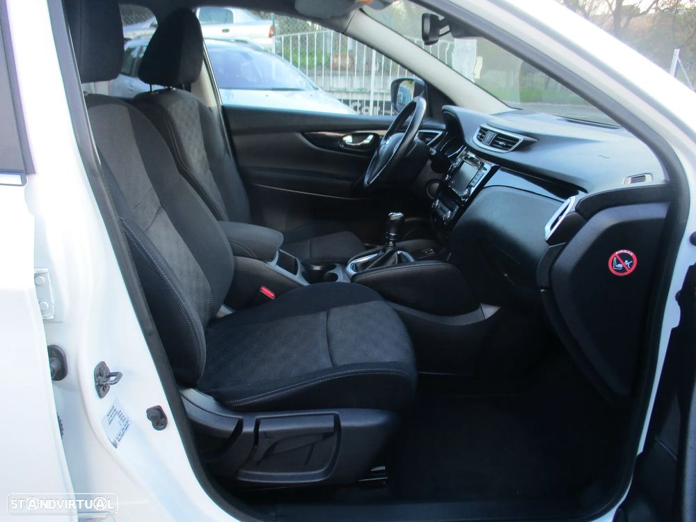 Nissan Qashqai - 22