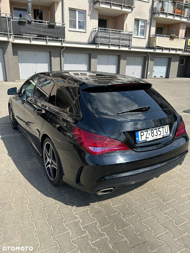 Mercedes-Benz CLA 200 7G-DCT AMG Line - 11