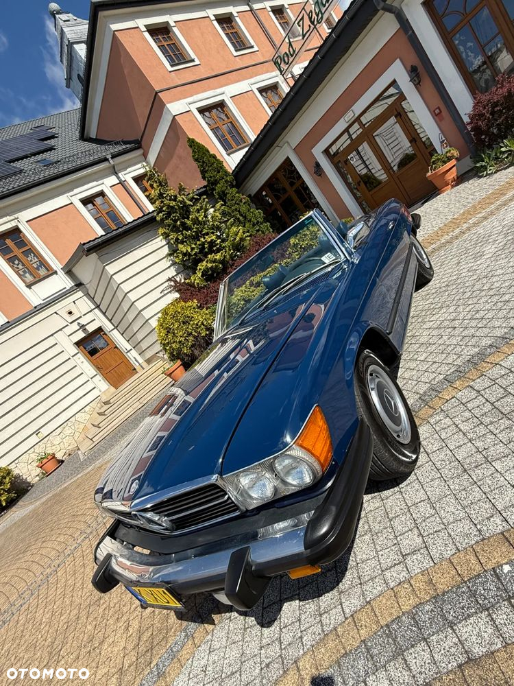 Mercedes-Benz SL - 32