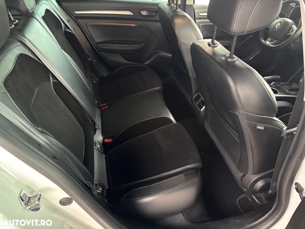 Renault Megane ENERGY dCi 110 EDC INTENS - 32