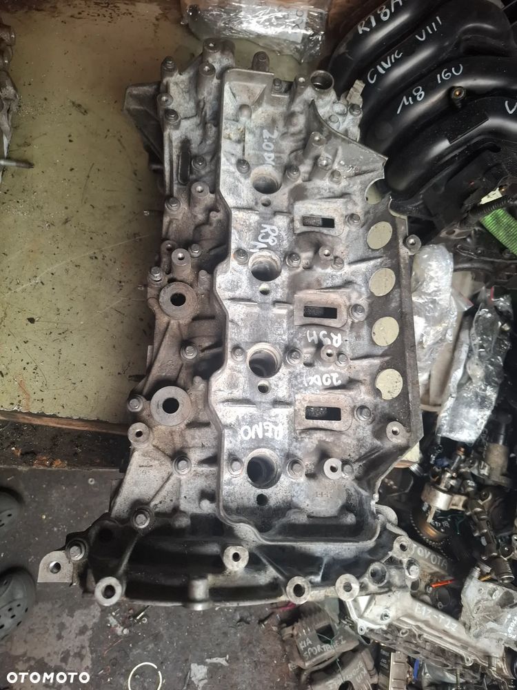 Renault trafic vivaro OPEL 2,0DCI  głowica 8200521007b pokrywa wałki 8200539196 8200808824 - 7