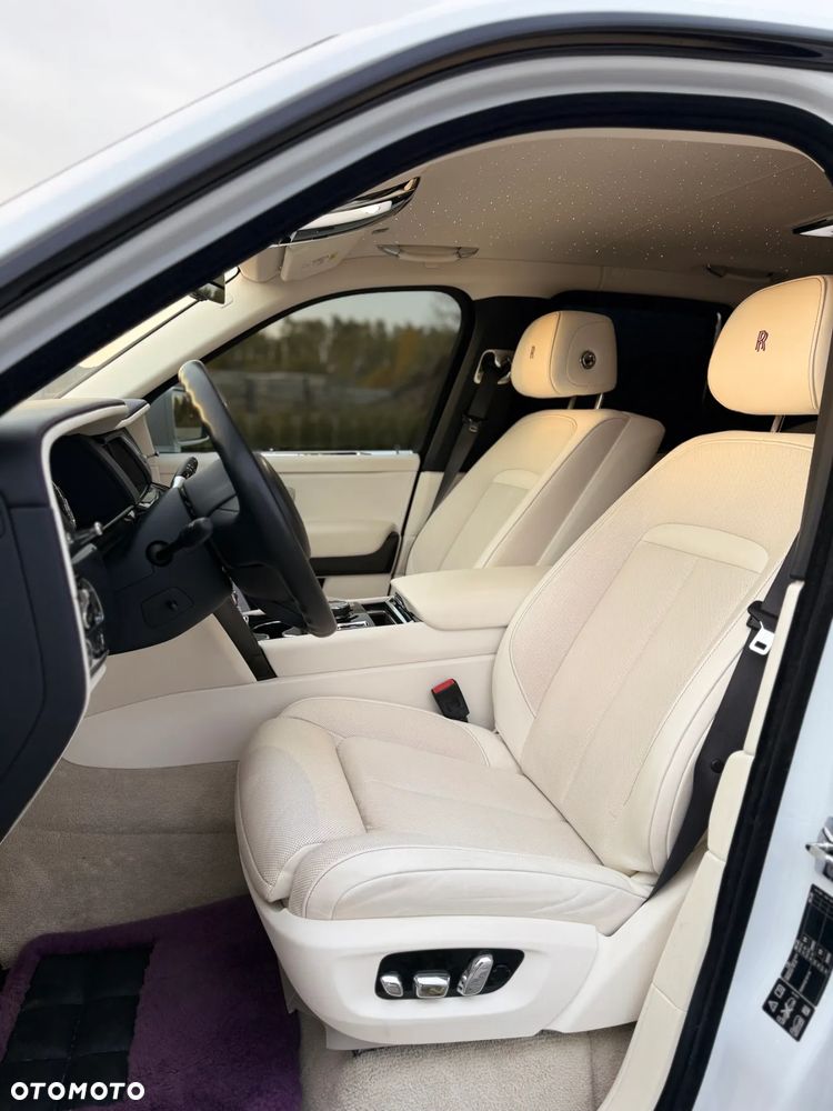 Rolls-Royce Cullinan - 10