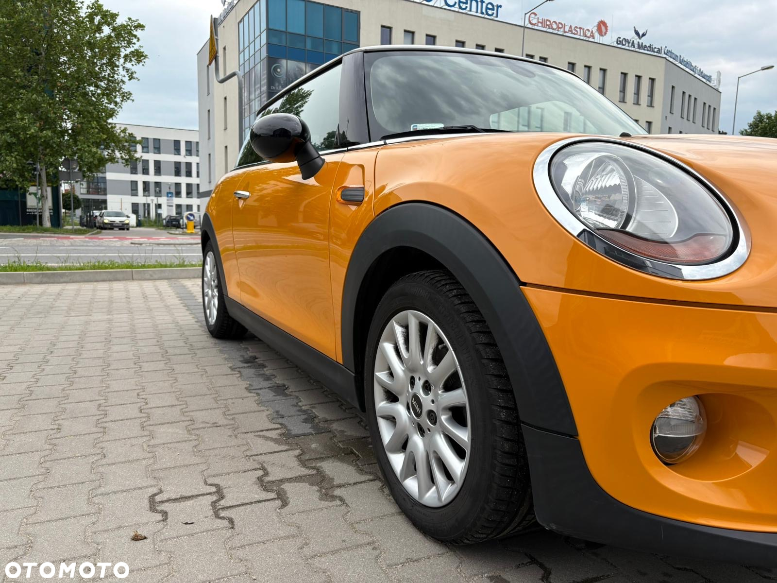 MINI Cooper Standard - 3