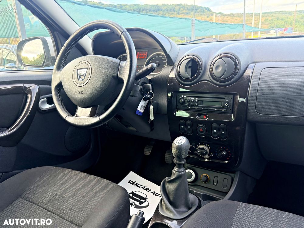 Dacia Duster dCi 110 FAP 4x4 Laureate - 6