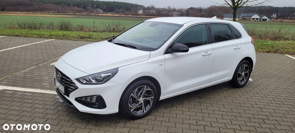Hyundai i30 Kombi 1.0 T-GDI 48V-Hybrid Connect & Go - 3