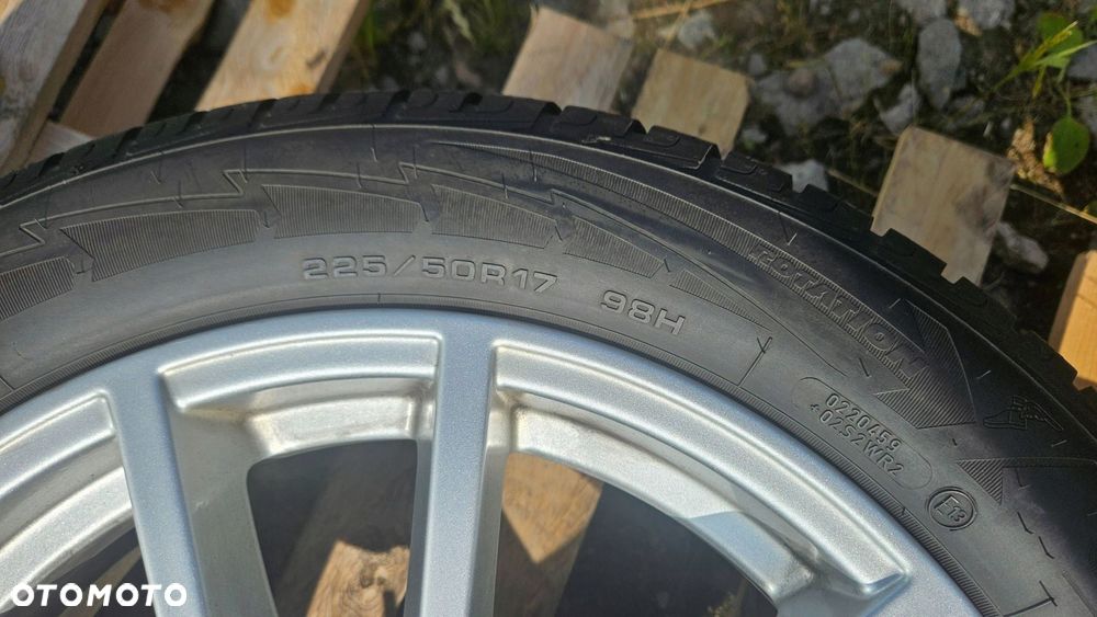 felgi bmw g20 7.5x17" et30 opony goodyear 225/50 r17 2023 rok 7.5mm - 10