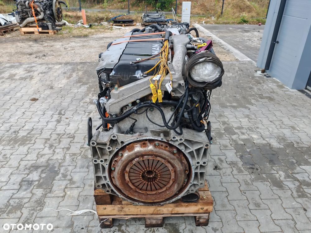 SILNIK KOMPLETNY MAN TGX TGA TGS D2676LF51 500KM EURO6 - 3