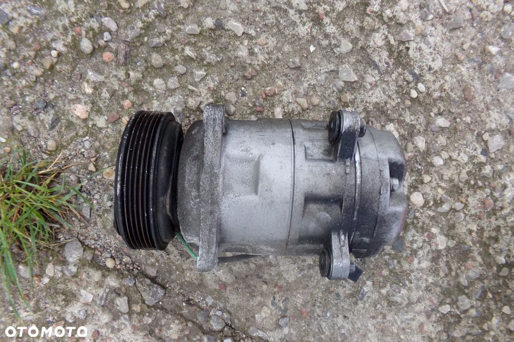 Sprężarka kompresor klimatyzacji 1J0820803 Audi VW Seat Skoda - 3