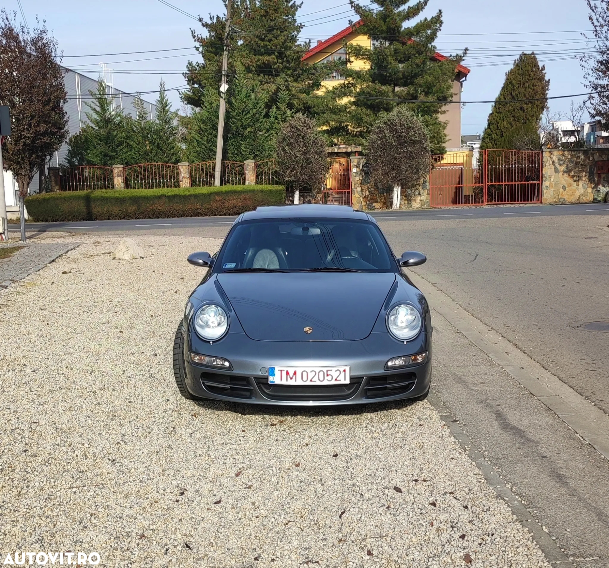Porsche 911 Carrera - 6