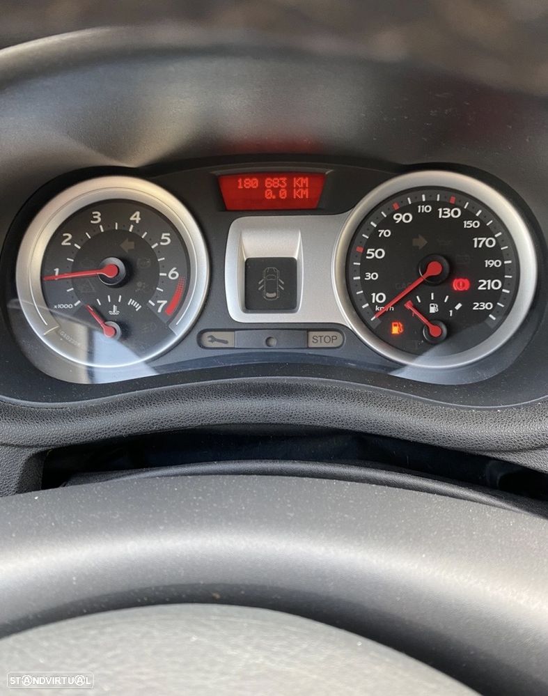 Renault Clio 1.2 TCE Dynamique S - 8