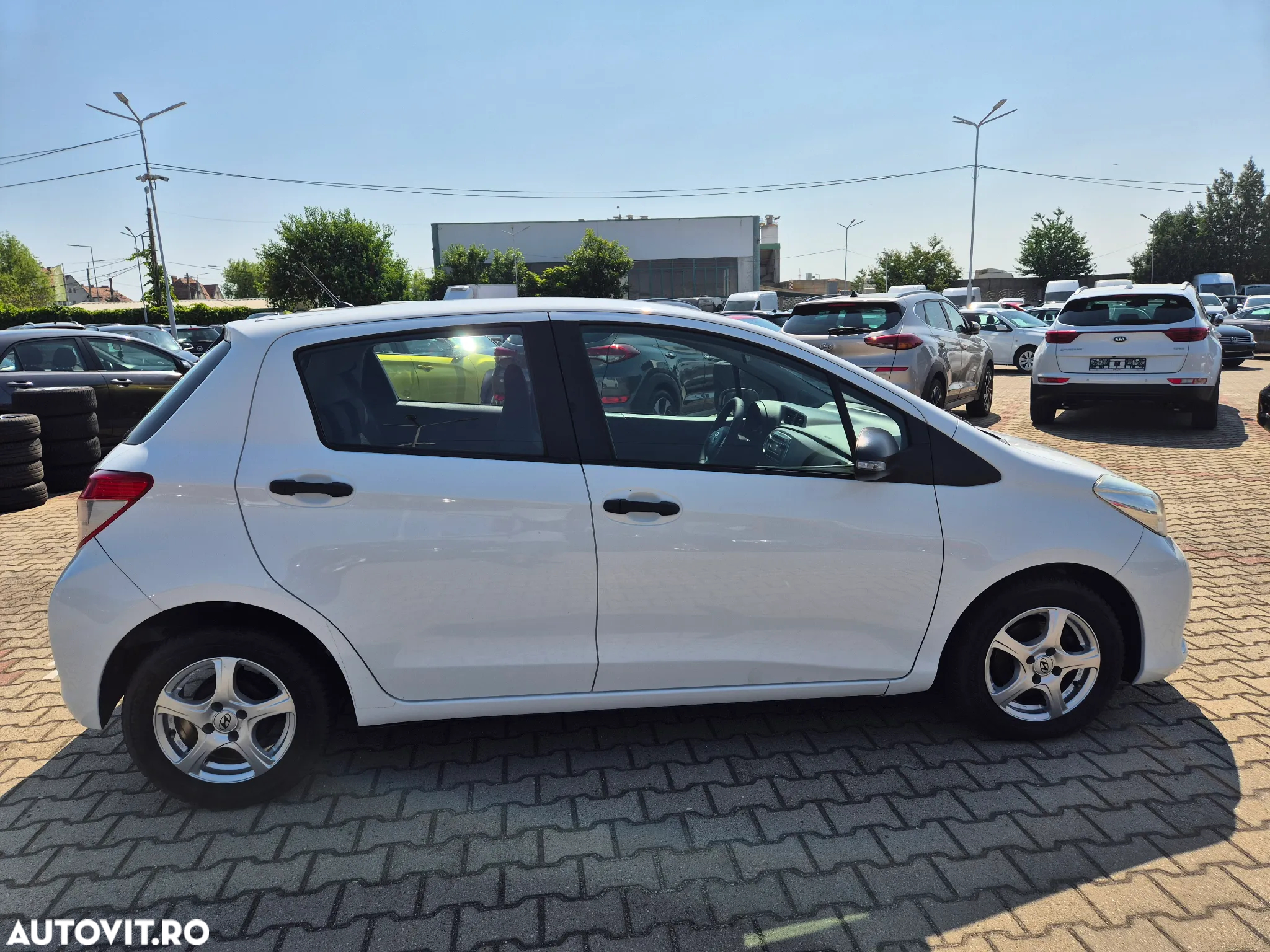 Toyota Yaris 1.4 D-4D Comfort - 13