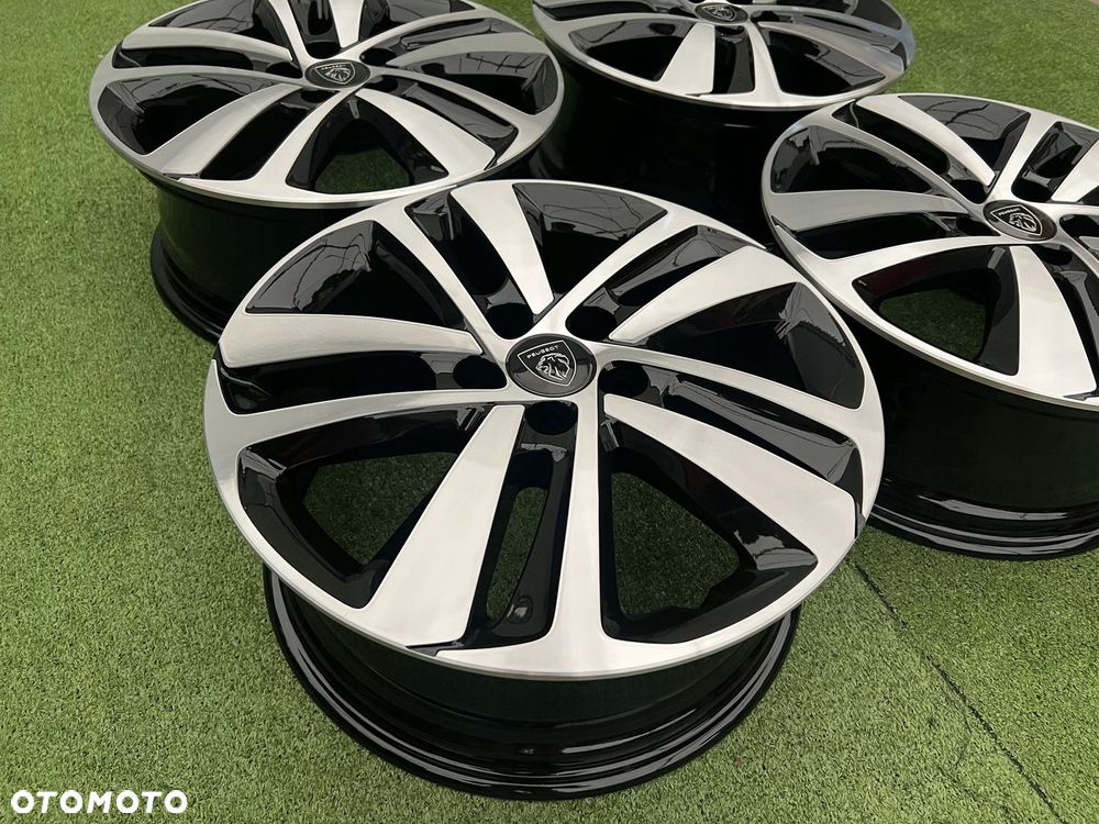 KOMPLET FELG FELGI ALU PEUGEOT TRAVELLER EXPERT PROACE 17 ORYGINALNE