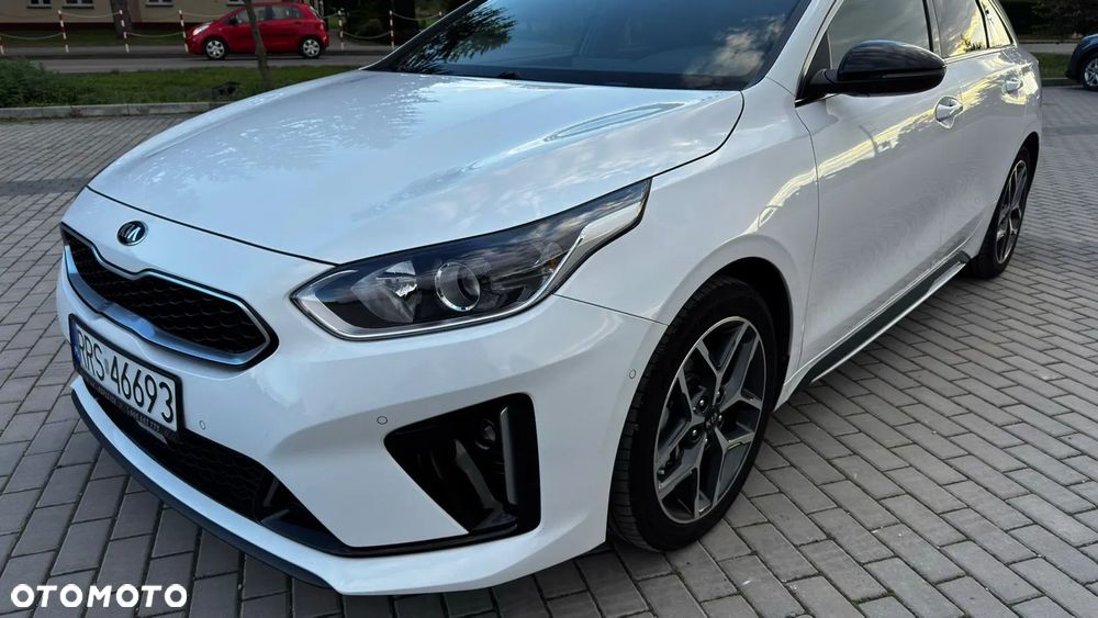 Kia ProCeed 1.4 T-GDI DCT7 OPF GT LINE - 13