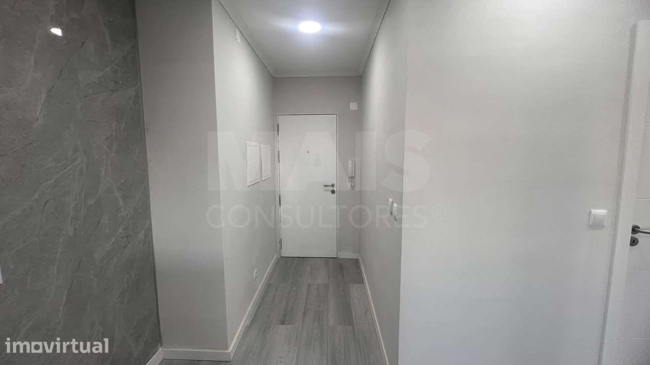 Apartamento T2 Remodelado |Setúbal| São Sebastião - Grande imagem: 4/12