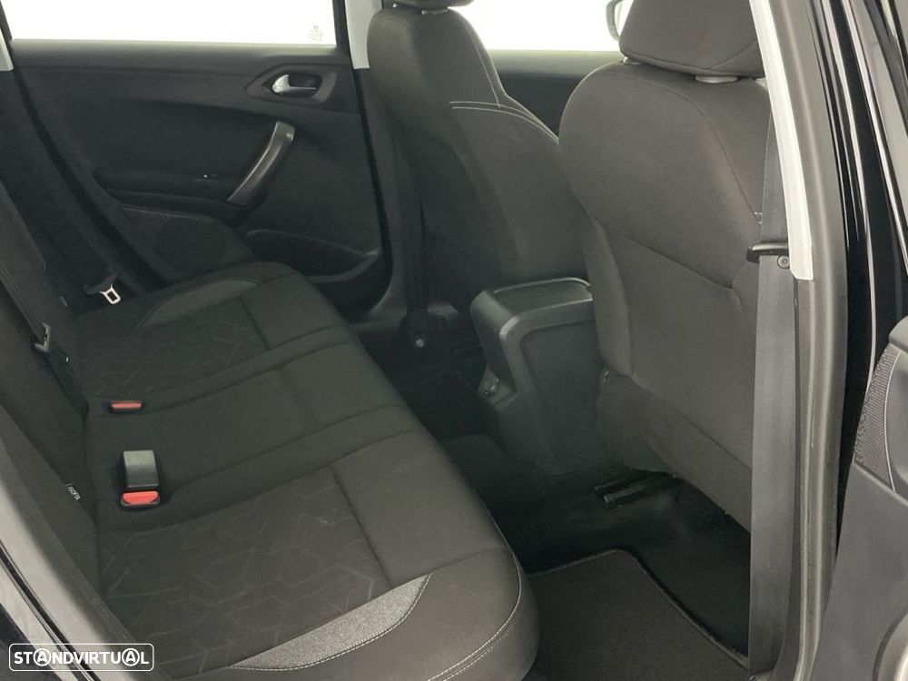 Peugeot 2008 1.2 PureTech Active - 24