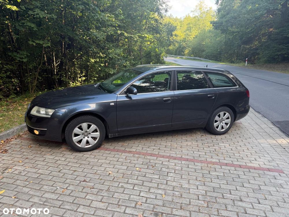 Audi A6 Avant - 1