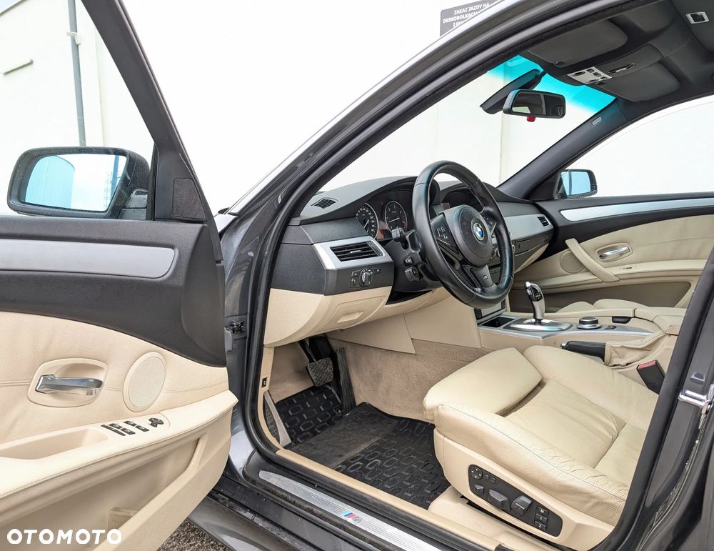 BMW Seria 5 530d xDrive Edition Sport - 13