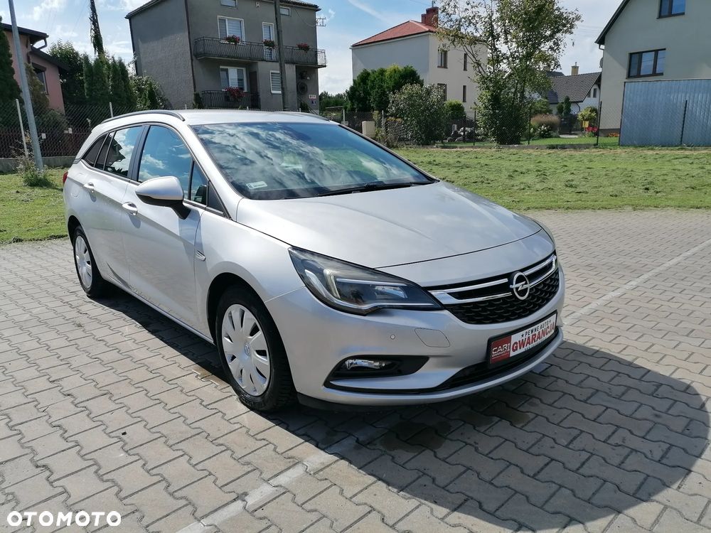 Opel Astra 1.6 CDTI Enjoy S&S - 1