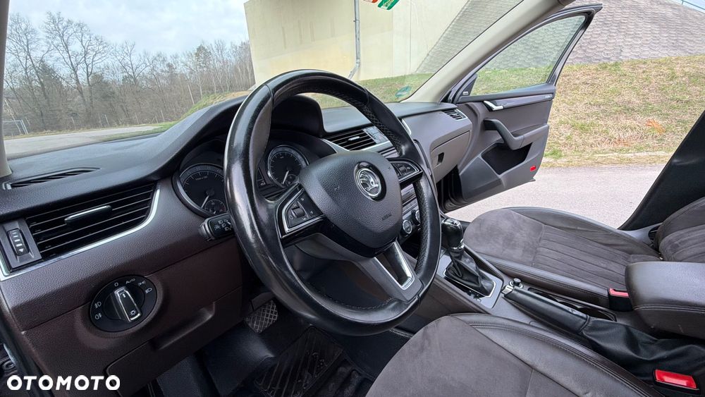 Skoda Octavia 2.0 TDI (Green tec) 4x4 DSG Scout - 29