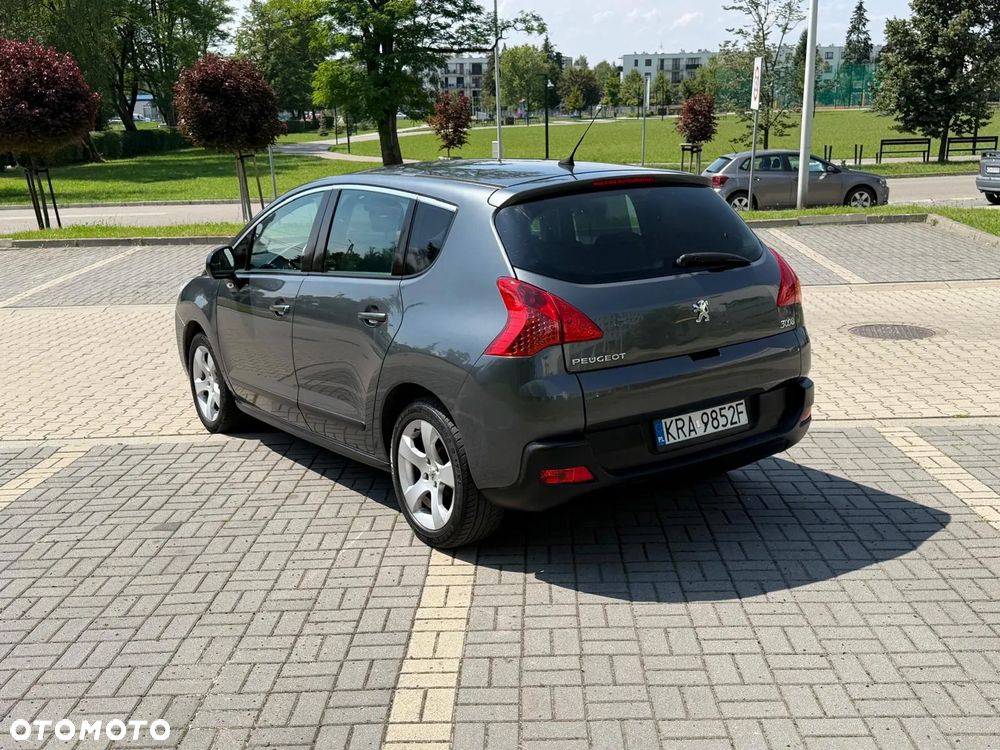Peugeot 3008 1.6 HDi Trendy - 4