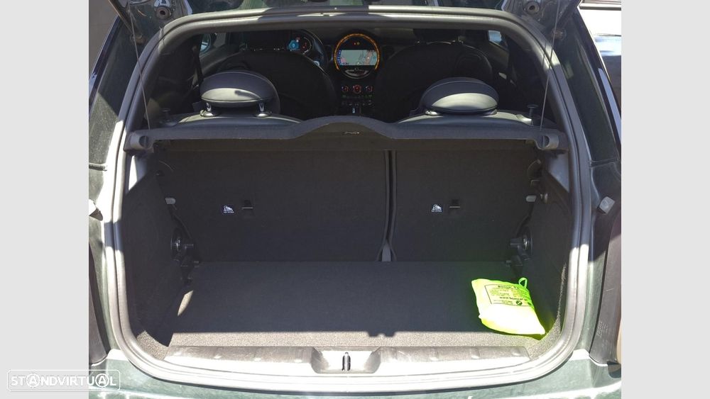 MINI 3 Portas Cooper Premium Extra Resolute Edition Auto - 15