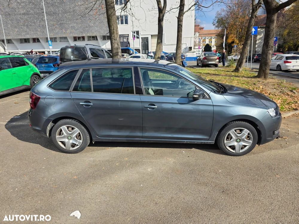 Skoda RAPID Spaceback 1.4 TSI DSG Style - 6
