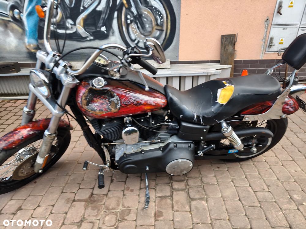Harley-Davidson Dyna Street Bob - 15